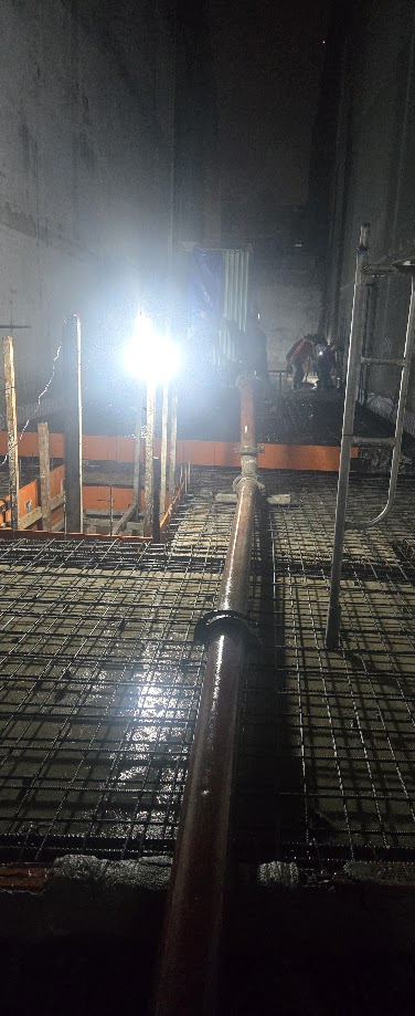 Cách xử lý khi đang đổ bê tông gặp mưa