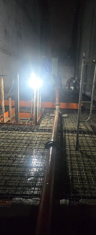Cách xử lý khi đang đổ bê tông gặp mưa